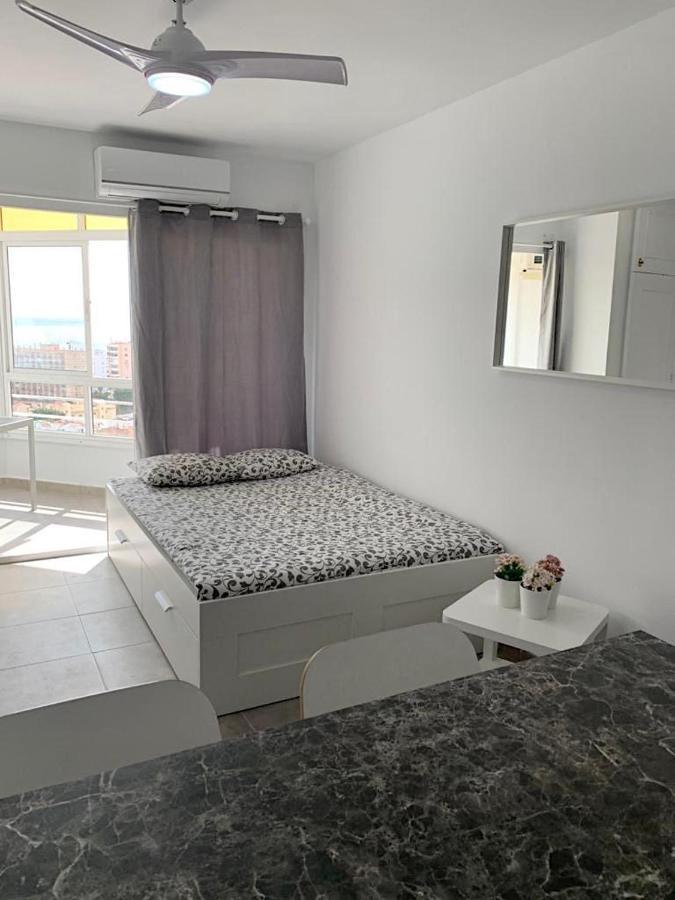 Studio With Sea Views In Torremolinos Apartment Exterior photo